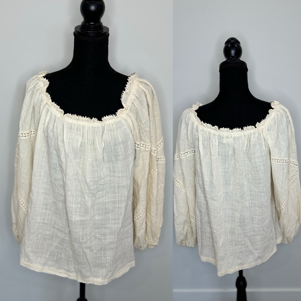 Max Studio Ivory Bubble Sleeve Top
